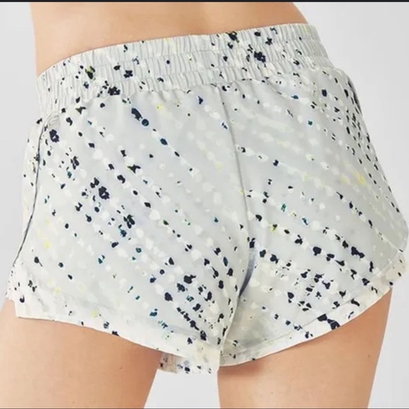 Fabletics high performance Latrice athletic shorts - Picture 2 of 7